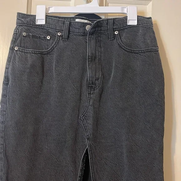 Abercrombie & Fitch Charcoal Denim Skirt - Picture 2 of 6